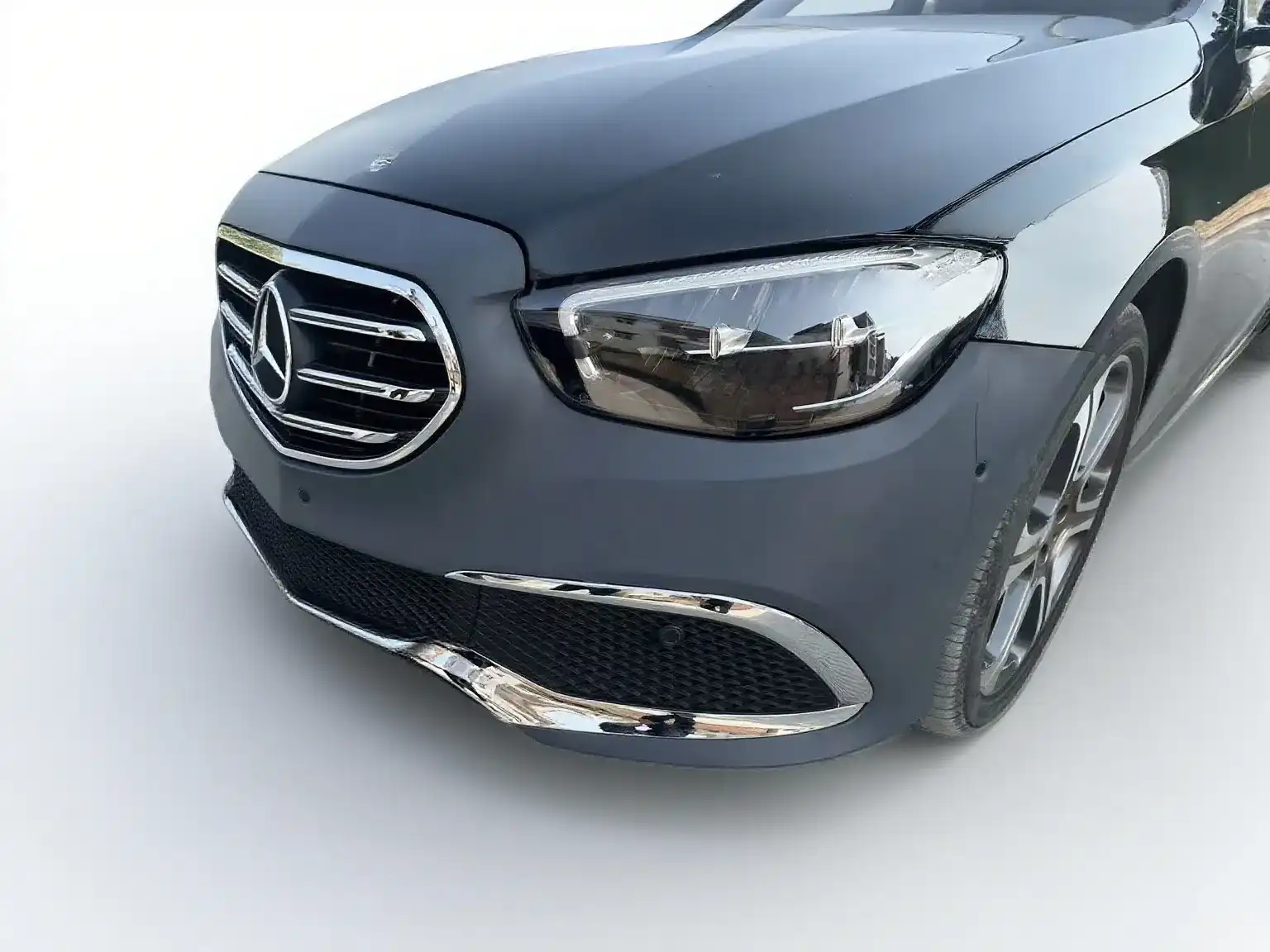 Mercedes-Benz E-Class W213 Maybach Body Kit 2016-2023 image 4 product detail