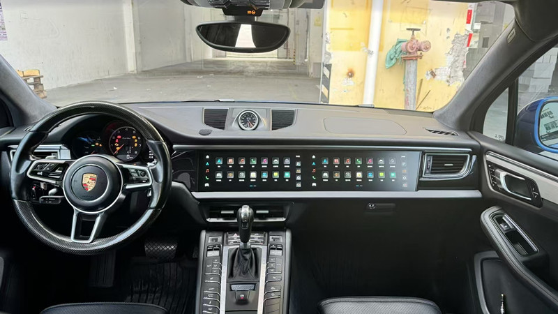 Porsche Macan Dual Screen Display CarPlay Navigation Unit image 4 product detail