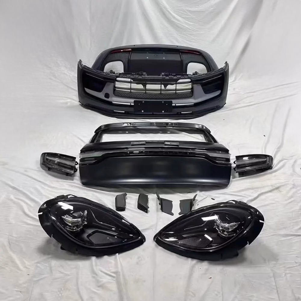 Porsche Macan 2012-2022 to 2023 Body Kit Upgrade Porsche Macan 2012-2022 to 2023 Body Kit Upgrade - Image 3