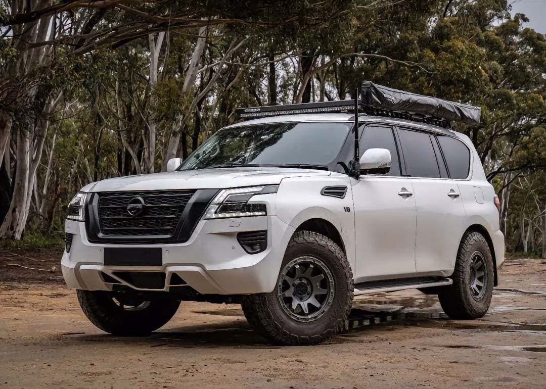 Patrol Y62 modified Black Hawk Body Kit – Facelift Upgrade image 4 product detail