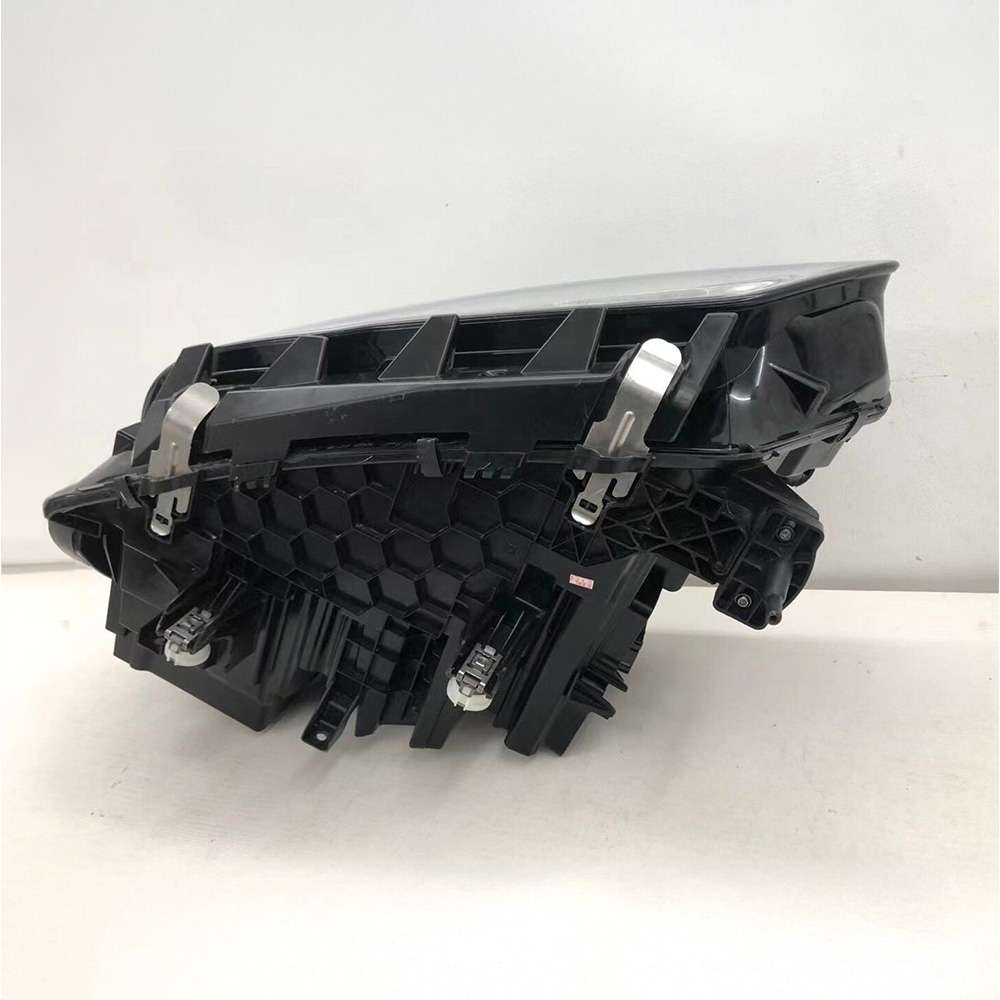 BMW X5 G05 LED Laser Headlight Assembly 2019-2020 BMW X5 G05 LED Laser Headlight Assembly 2019-2020 - Image 4