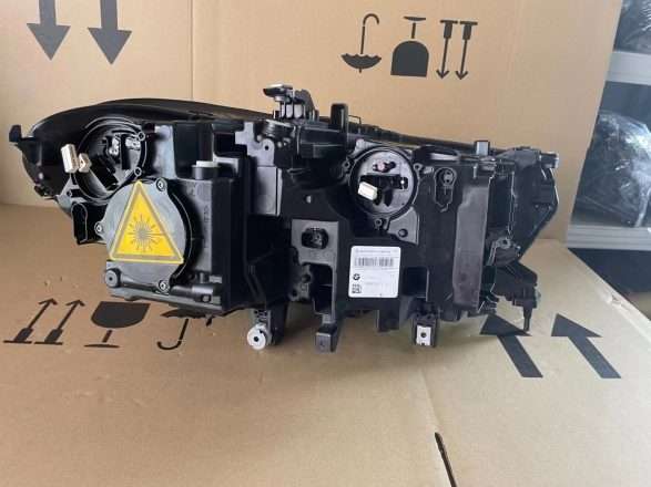 BMW X5 G05 LED Laser Headlight Assembly 2019-2020 image 5 product detail