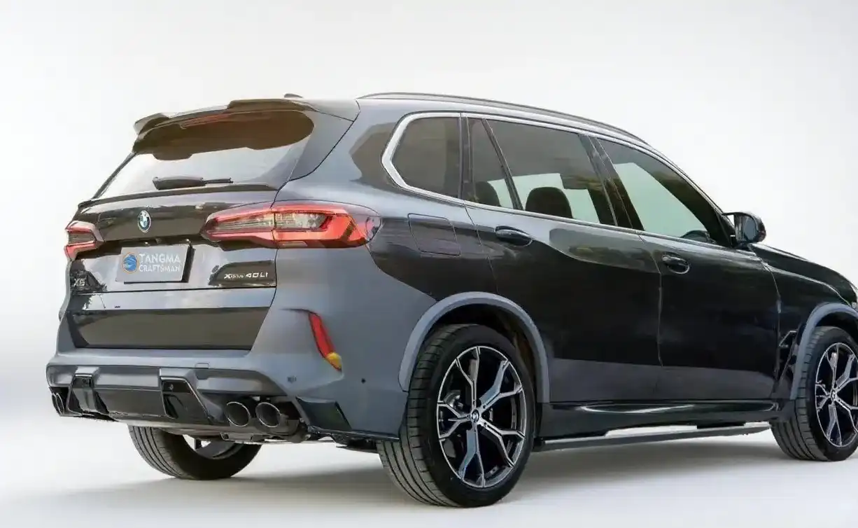 BMW X5 E70 to G05 Style Facelift Kit 2008-2015 image 2 product detail