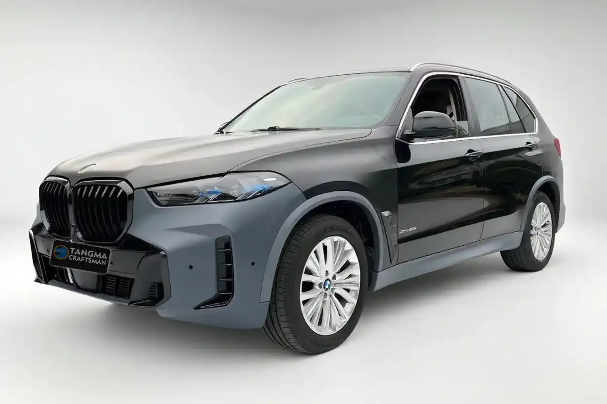 BMW X5 E70 to G05 Style Facelift Kit 2008-2015 image 7 product detail