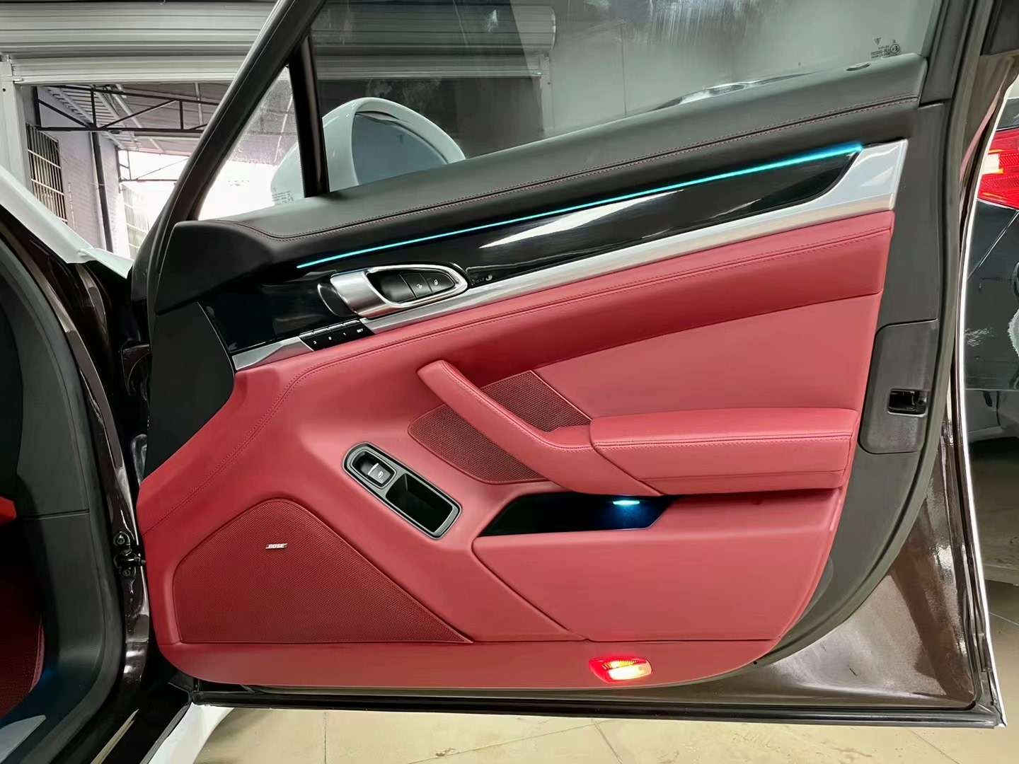 Porsche Macan Bordeaux Red Interior Kit: 1:1 OEM Leather image 13 product detail