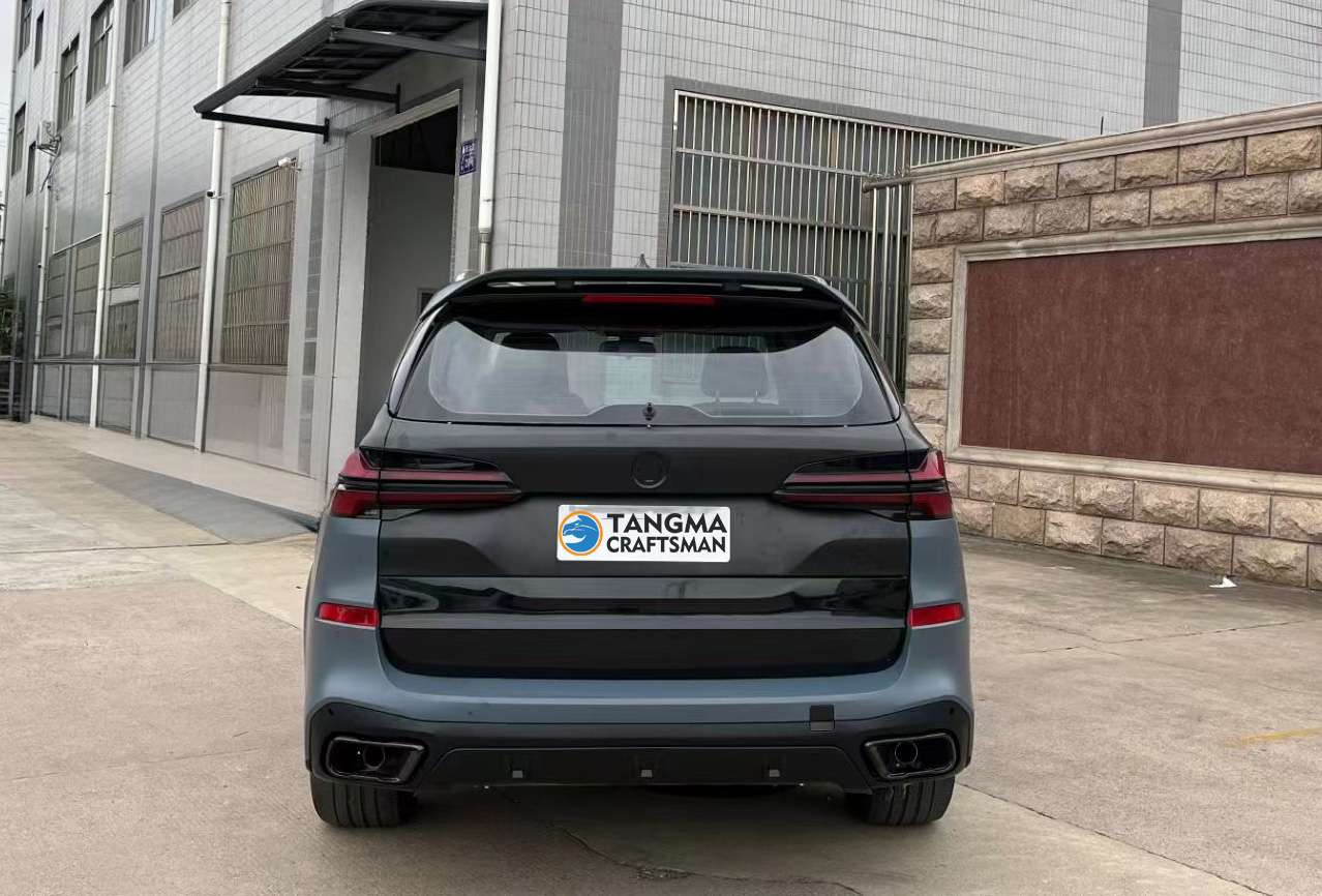 BMW X5 E70 F15 to G05 X5M Widebody Conversion Kit image 9 product detail