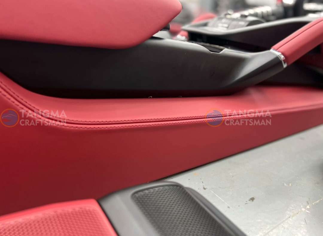 Porsche Macan Bordeaux Red Interior Kit: 1:1 OEM Leather image 7 product detail