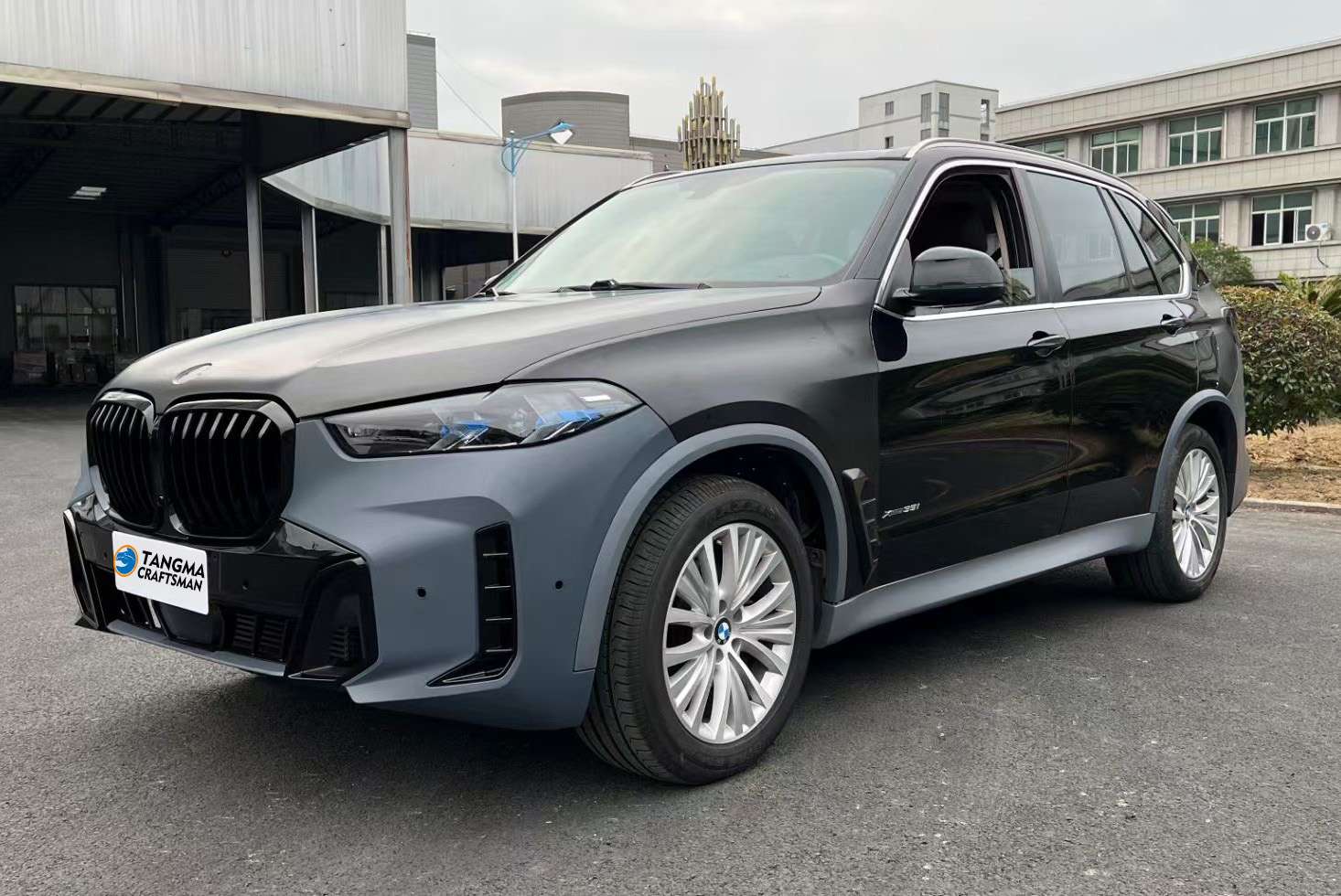 BMW X5 E70 F15 to G05 X5M Widebody Conversion Kit image 11 product detail