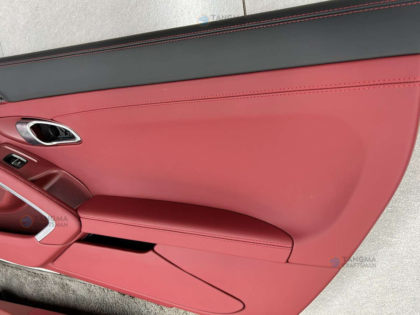 Porsche Macan Bordeaux Red Interior Kit: 1:1 OEM Leather image 4 product detail
