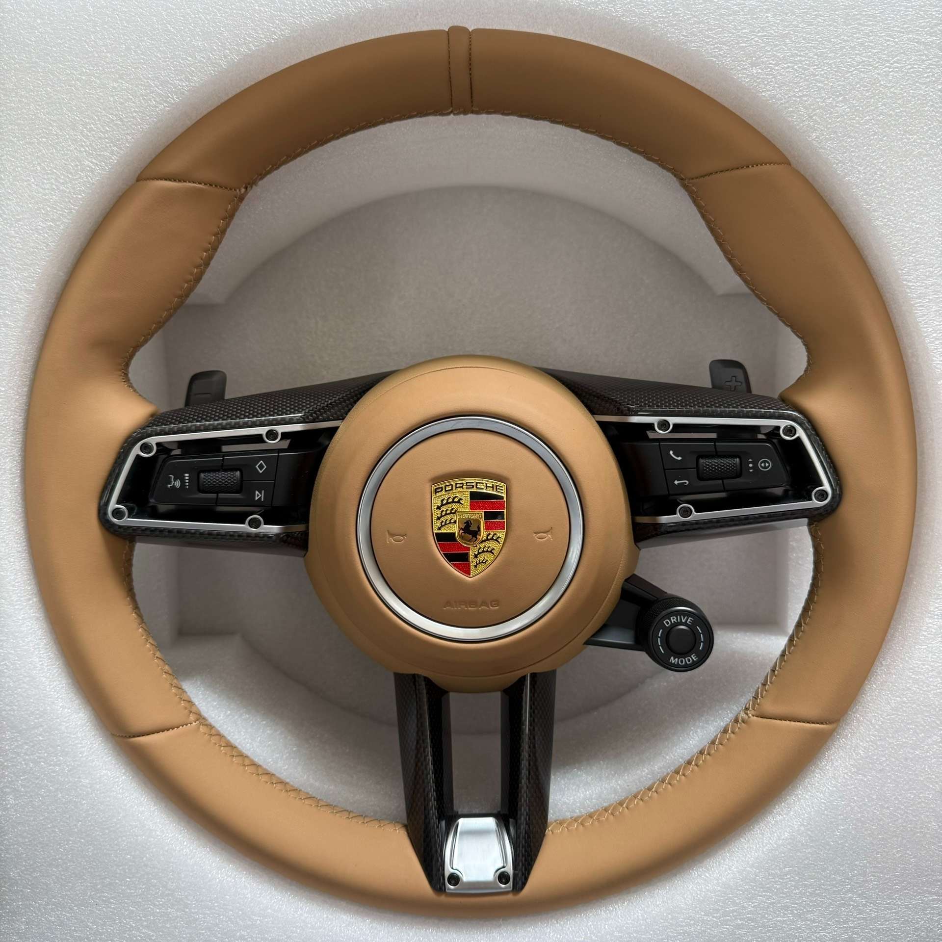 Porsche Carbon Fiber Steering Wheel for Cayenne Macan Panamera image 3 product detail