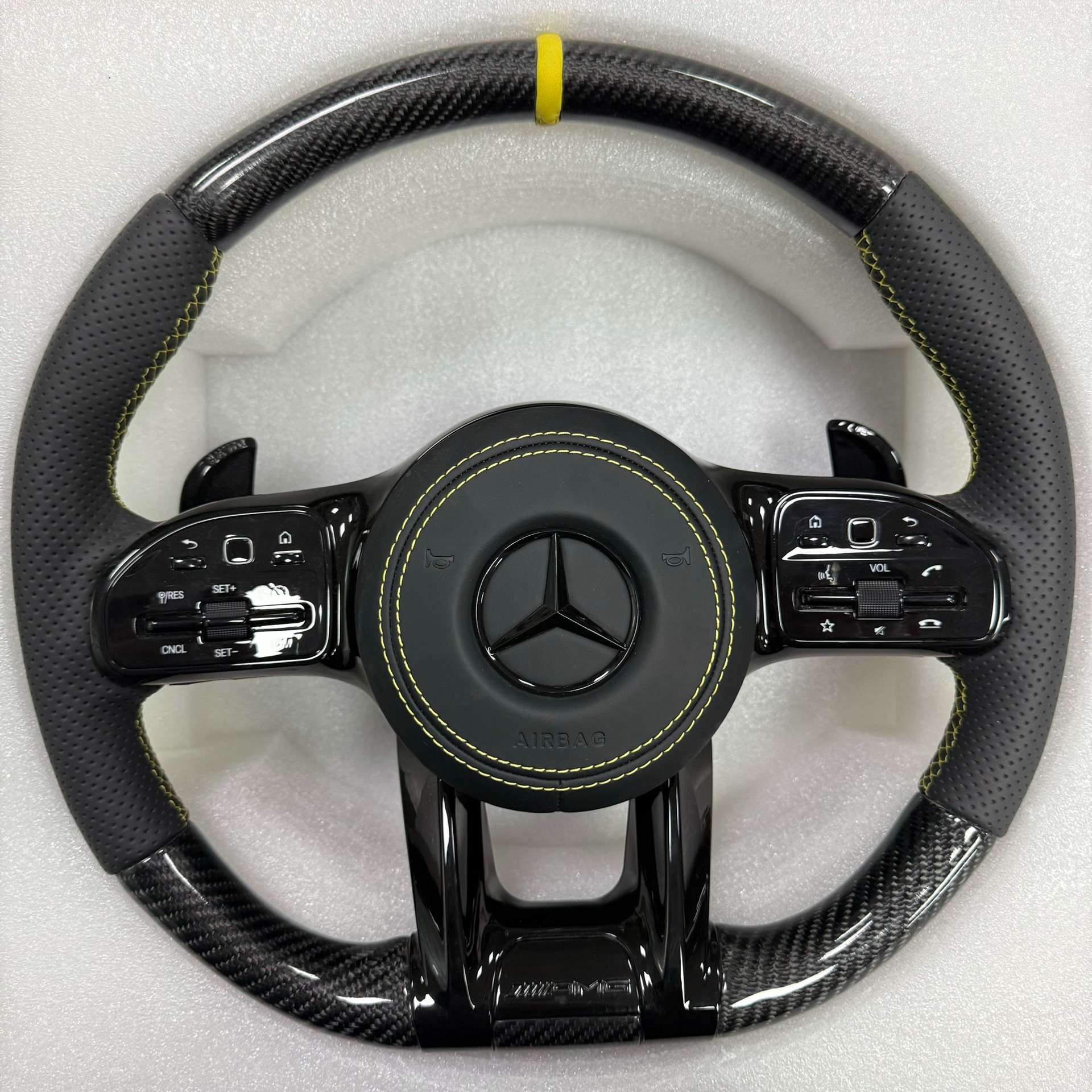 Mercedes-Benz Carbon Fiber Steering Wheel Upgrade image 4 product detail