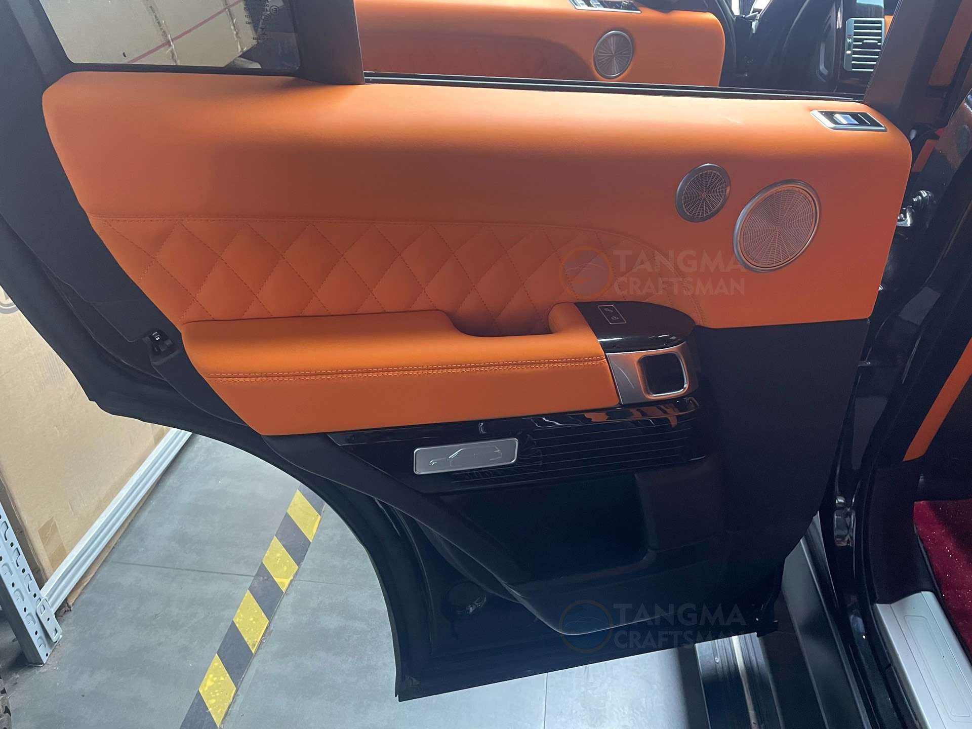 Range Rover Custom Leather Interior Upgrade Kit 2011-2024 Range Rover Custom Leather Interior Upgrade Kit 2011-2024 - Image 6