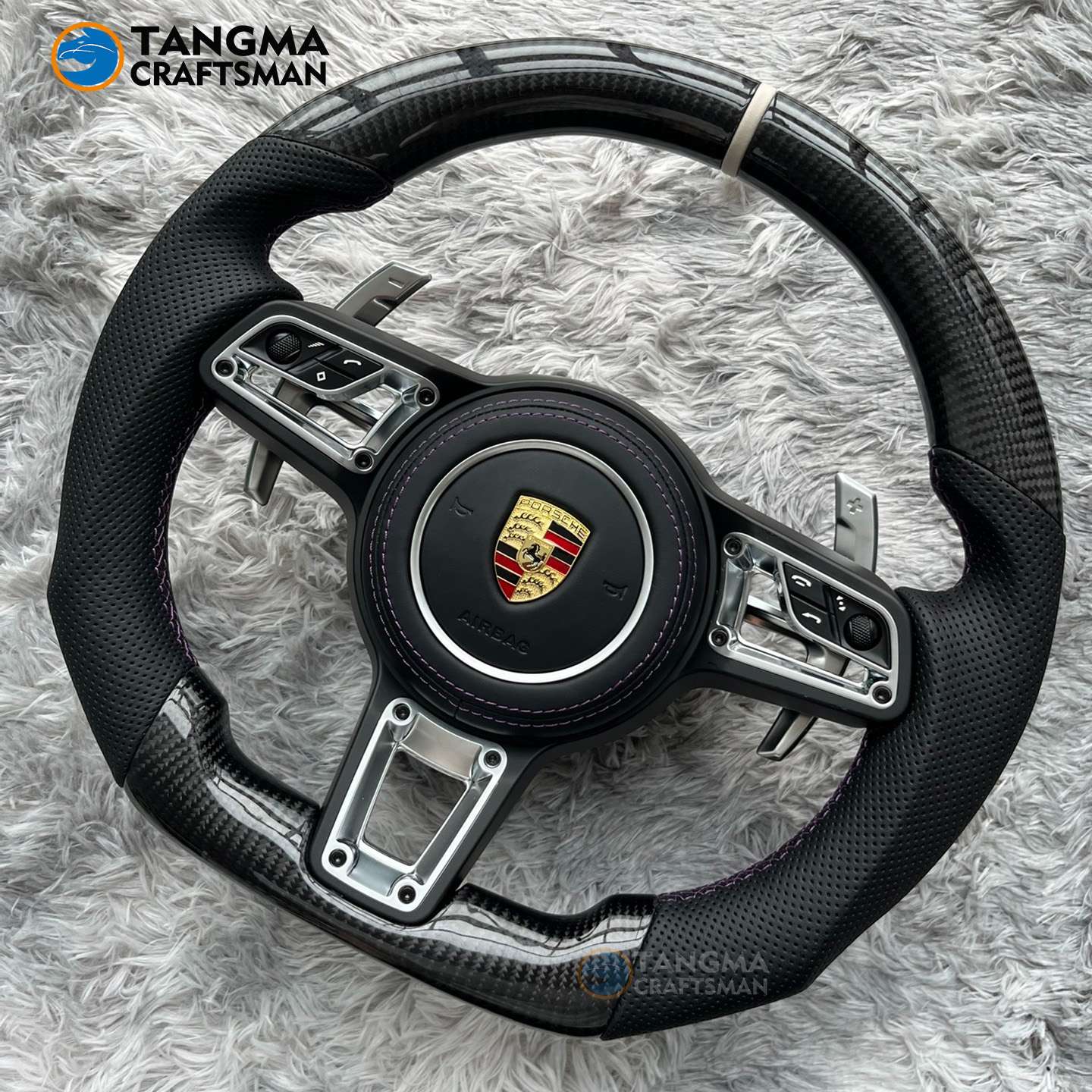 Porsche 911 Cayenne Carbon Fiber Steering Wheel image 3 product detail
