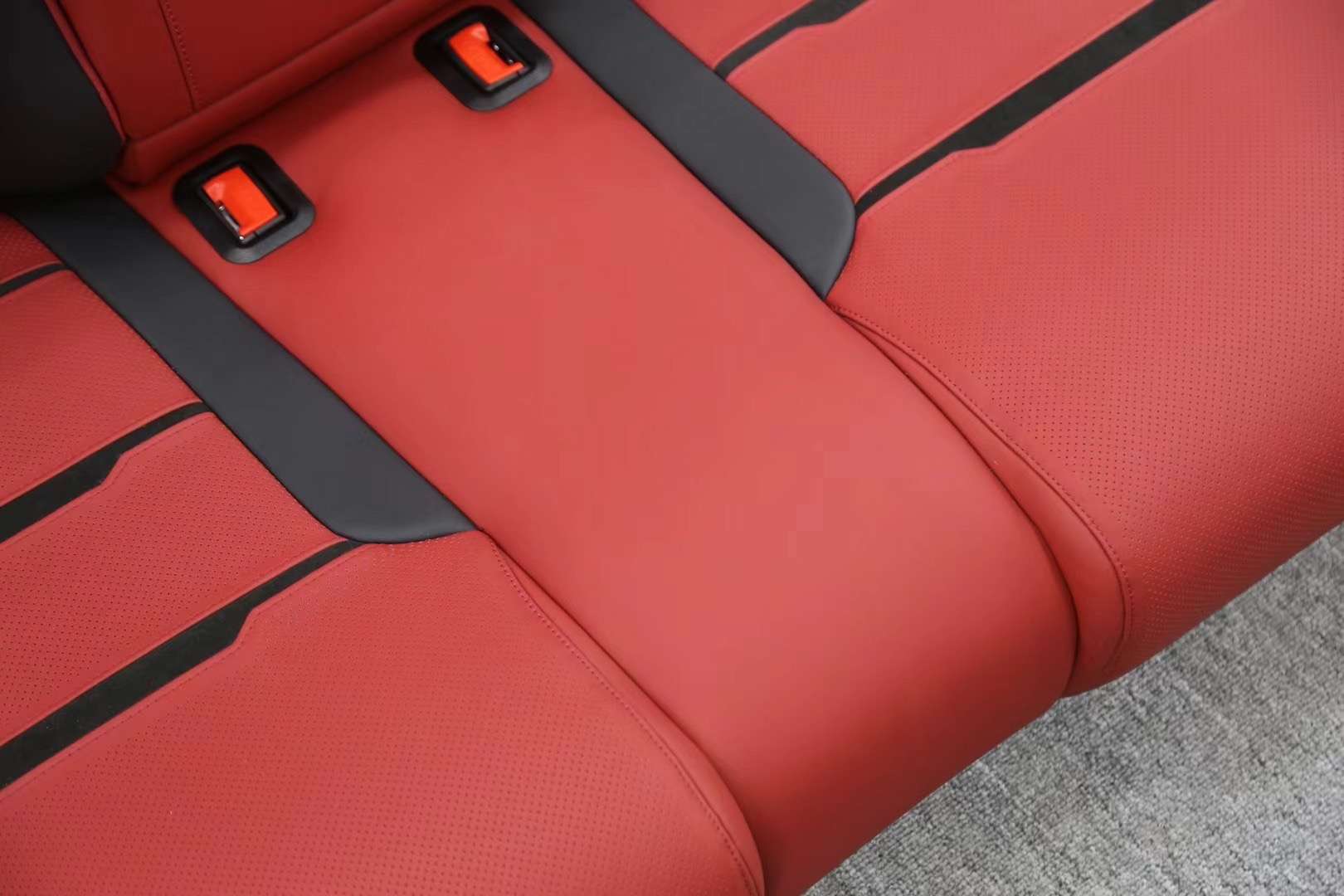 BMW X5 Bordeaux Red Leather Interior Modification Kit image 9 product detail