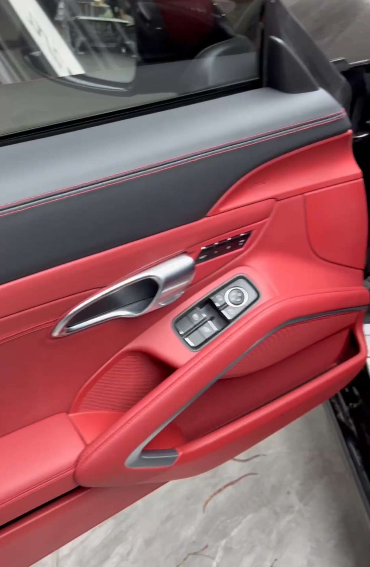 Porsche 911 Leather Interior Upgrade Kit image 10 product detail