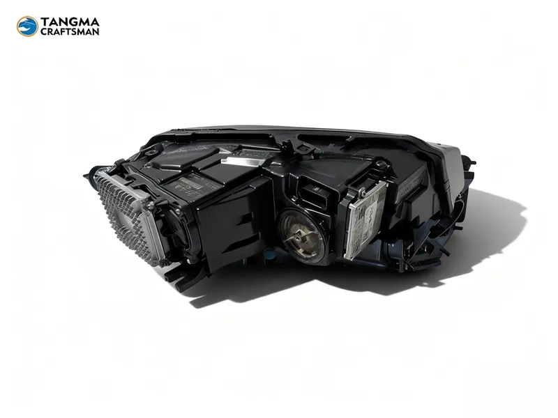 Audi A8 Matrix LED Headlight 2011+ 2011+ Audi A8 Matrix Headlight LED DRL Upgrade
