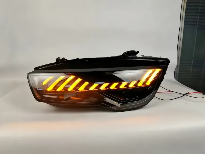 2011+ Audi A7 LED Headlights RS7 Style Sequential