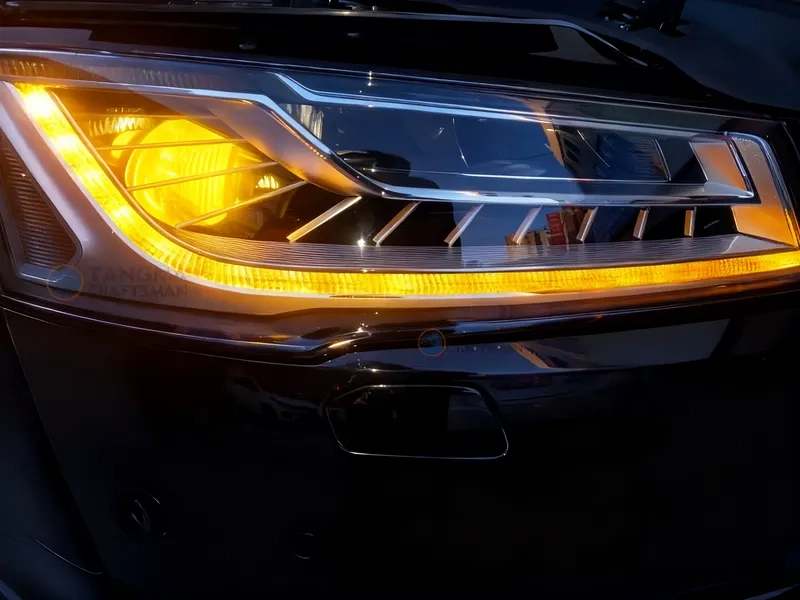 Audi A8 Matrix LED Headlight 2011+ 2011+ Audi A8 Matrix Headlight LED DRL Upgrade