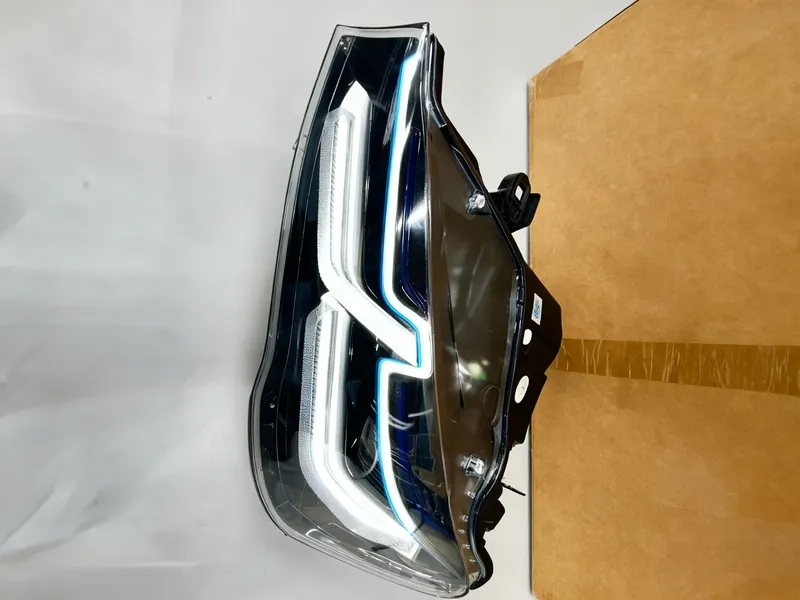 2014+ Toyota Tundra LED Headlights
