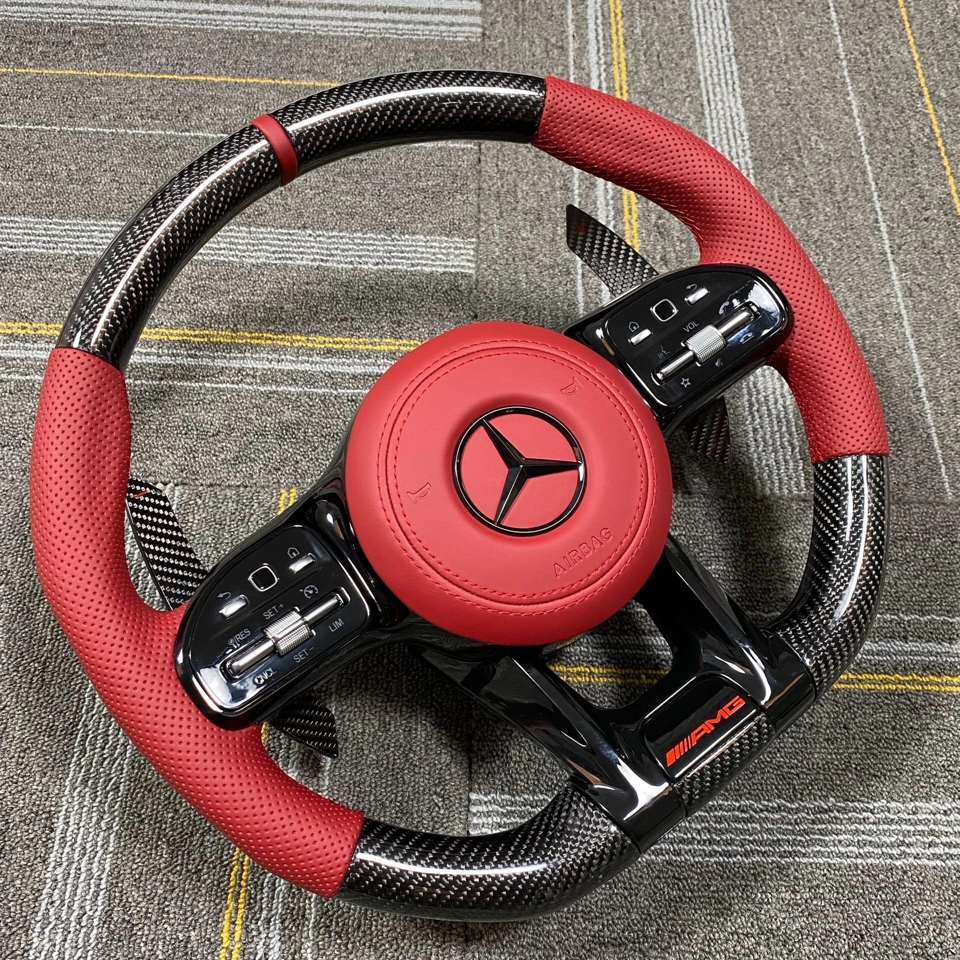 Mercedes-Benz AMG Carbon Fiber Steering Wheel Red