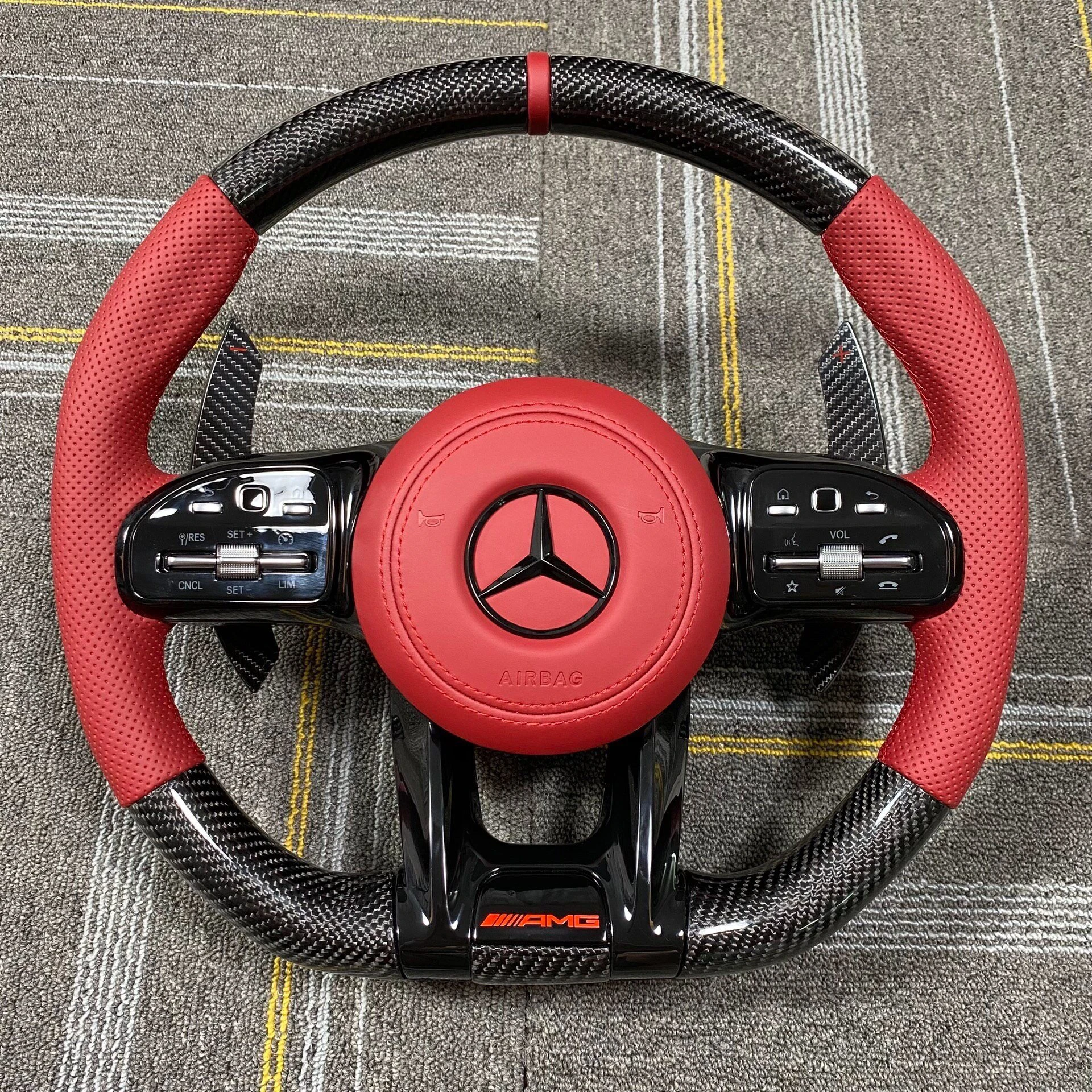 Mercedes-Benz AMG Carbon Fiber Steering Wheel Red