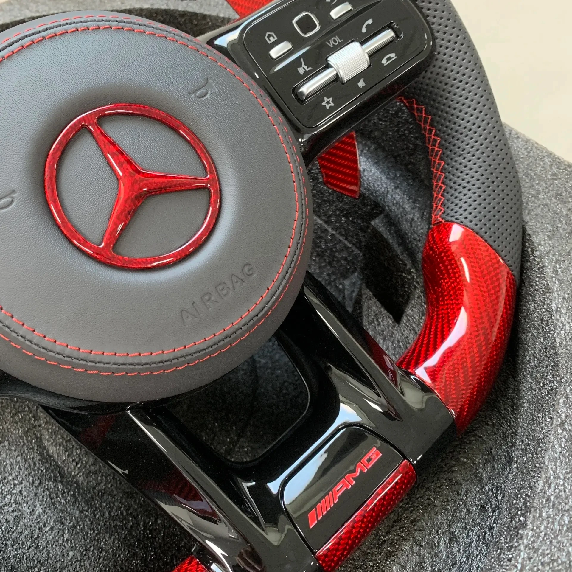Mercedes-Benz AMG Carbon Fiber Steering Wheel Red