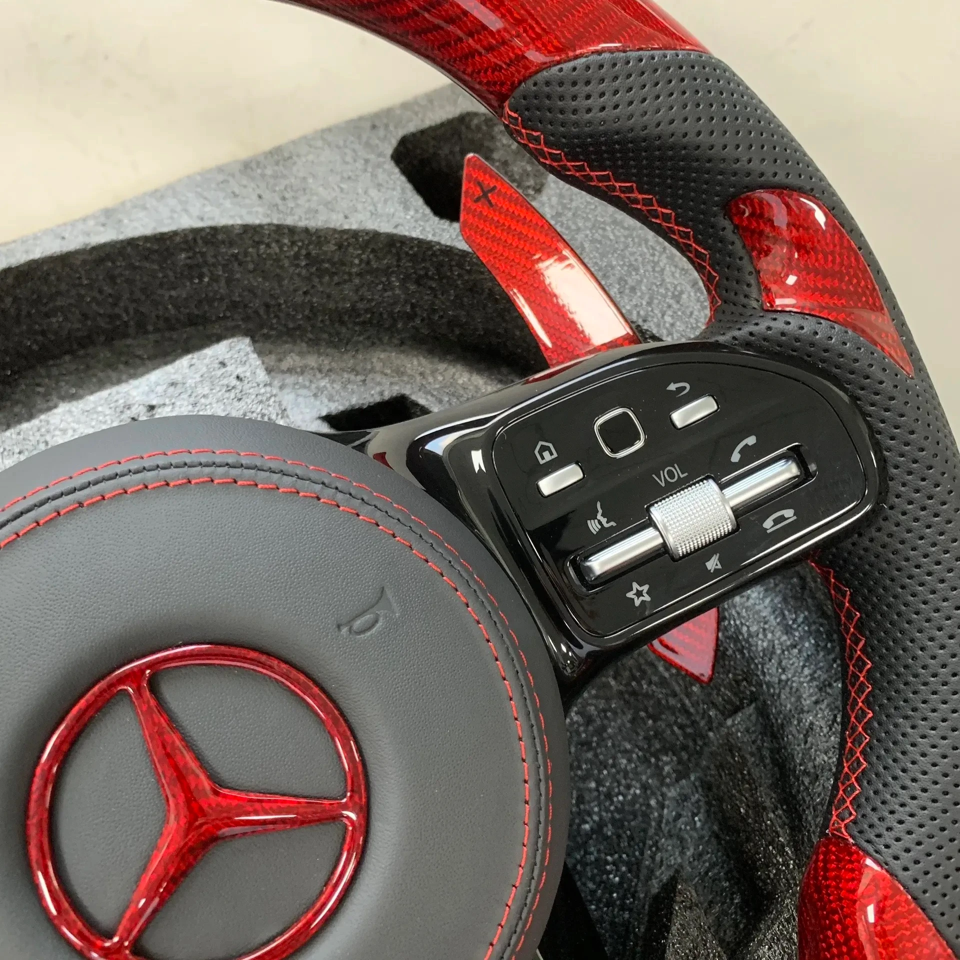 Mercedes-Benz AMG Carbon Fiber Steering Wheel Red
