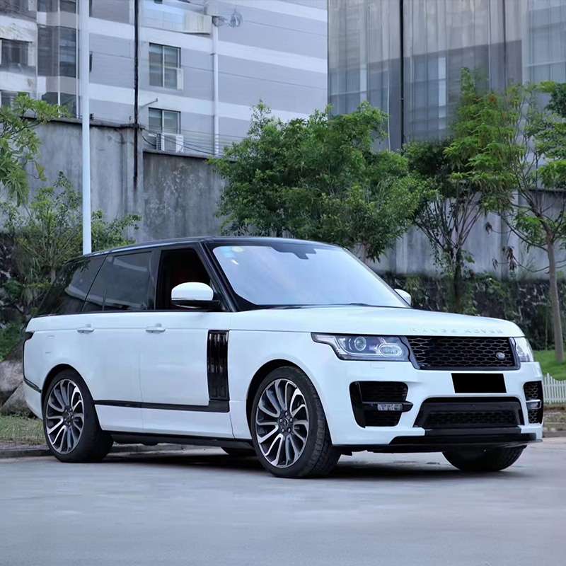 Range Rover SVO Style Body Kit: 2014-2017 Executive Upgrade Range Rover SVO Style Body Kit: 2014-2017 Executive Upgrade - Image 4